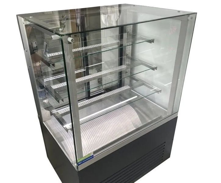Кондитерська вітрина Juno DK Cube 1,0 UBC (склопакет) (CW)031722 фото